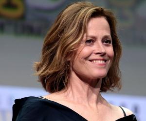 Sigourney Weaver